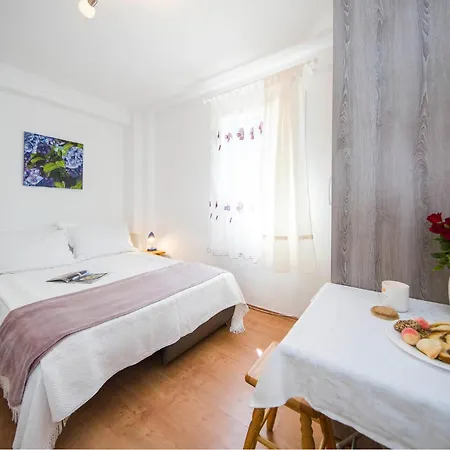 Appartement 3 Bedroom Amazing In