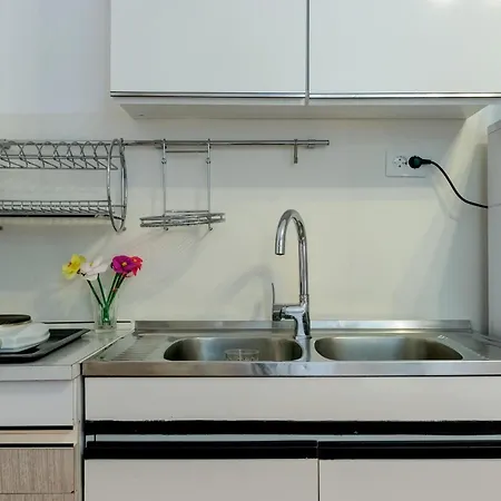 Apartment 3 Bedroom Amazing In *