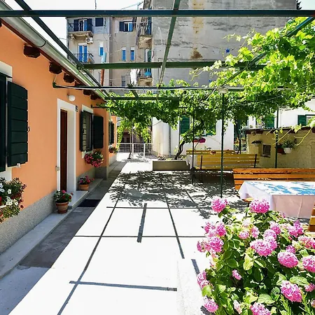 Appartement 3 Bedroom Amazing In