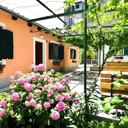 Appartement 3 Bedroom Amazing In *
